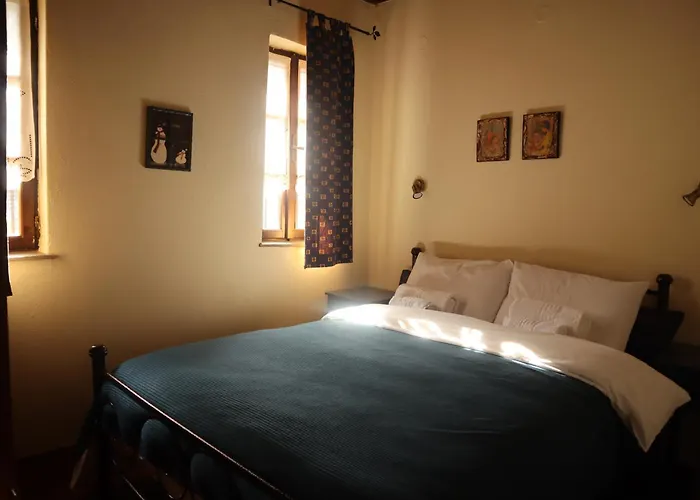 Gaea Mont Case de vacanță Agios Athanasios (Pella)